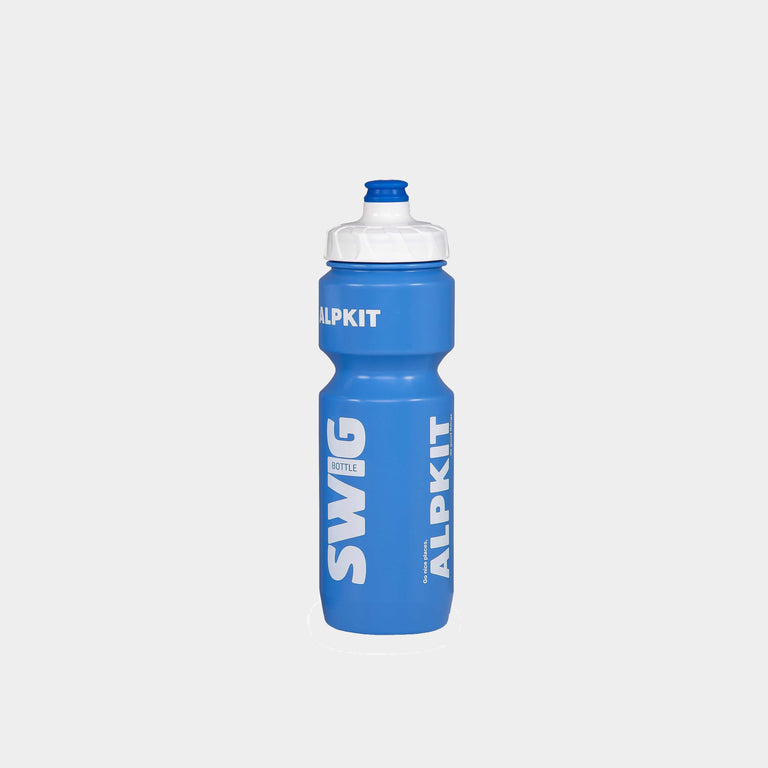 alpkit swig bottle in blue 750ml