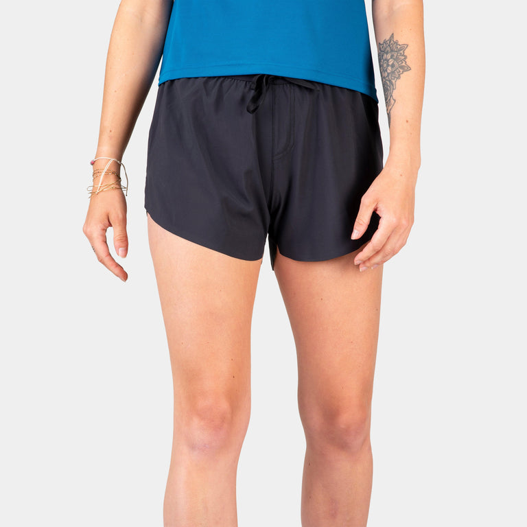 alpkit vayper 3 womens 3in ultralight running shorts in black - closed