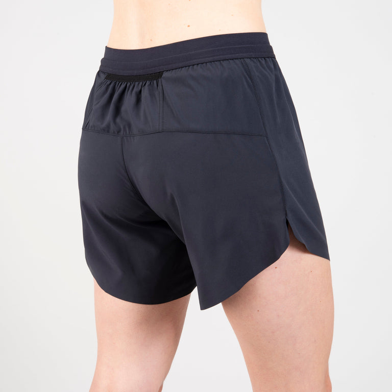 alpkit vayper 5 ultralight 5in running shorts in black back